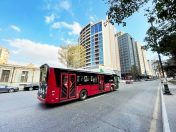 Satılır 3 otaqlı 169 m2 köhnə tikili Nizami m.