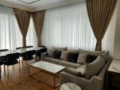 İcarəyə verilir 3 otaqlı 120.5 m2 yeni tikili Ağ şəhər