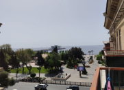 Satılır 2 otaqlı 65 m2 köhnə tikili Sahil m.