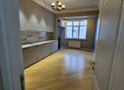 Satılır 2 otaqlı 56 m2 yeni tikili İnşaatçılar m.