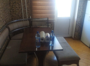 İcarəyə verilir 3 otaqlı 85 m2 köhnə tikili Həzi Aslanov m.