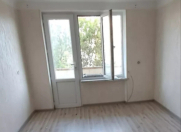 İcarəyə verilir 1 otaqlı 30 m2 köhnə tikili Sərhədçi İdman kompleksi