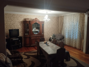 Satılır 4 otaqlı 146 m2 köhnə tikili Həzi Aslanov m.