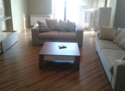 İcarəyə verilir 3 otaqlı 140 m2 yeni tikili 28 May m.