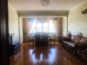 Satılır 3 otaqlı 125 m2 yeni tikili İnşaatçılar m.