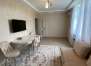 Satılır 2 otaqlı 45 m2 köhnə tikili Bakıxanov