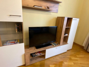İcarəyə verilir 3 otaqlı 100 m2 köhnə tikili 28 May m.