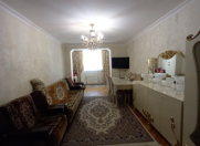 Satılır 3 otaqlı 70 m2 köhnə tikili Qara Qarayev m.