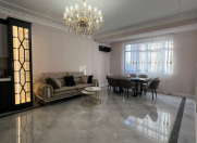 Satılır 4 otaqlı 130 m2 yeni tikili İnşaatçılar m.