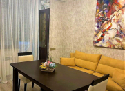 İcarəyə verilir 2 otaqlı 70 m2 yeni tikili 28 May m.