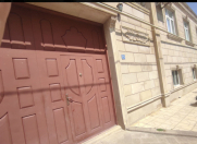 Satılır 8 otaqlı 400 m2 həyət evi Şəmkir