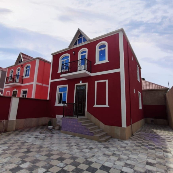 Satılır 4 otaqlı 2.2 m2 həyət evi Məhəmmədli