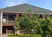 Satılır 4 otaqlı 220 m2 bağ evi Mərdəkan