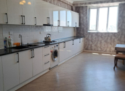 Satılır 3 otaqlı 133 m2 yeni tikili Xırdalan