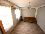 Satılır 1 otaqlı 30 m2 həyət evi Nizami m.