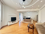 İcarəyə verilir 3 otaqlı 165 m2 yeni tikili Ağ şəhər