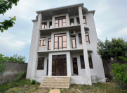 İcarəyə verilir 8 otaqlı 400 m2 həyət evi Buzovna