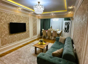 Satılır 3 otaqlı 85 m2 köhnə tikili Gənclik m.