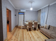 Satılır 4 otaqlı 80 m2 həyət evi Binə