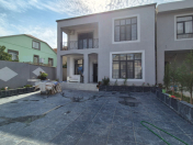 Satılır 6 otaqlı 230 m2 həyət evi Əhmədli