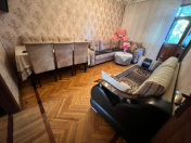 Satılır 2 otaqlı 64 m2 köhnə tikili 6 mkr