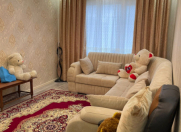 Satılır 2 otaqlı 70 m2 köhnə tikili Zərifə Əliyeva adına park