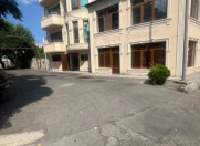 Satılır 23 otaqlı 900 m2 obyekt Bakıxanov