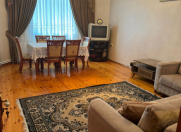 Satılır 3 otaqlı 90 m2 yeni tikili Memar Əcəmi m.