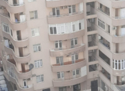 Satılır 3 otaqlı 145 m2 yeni tikili Elmlər Akademiyası m.