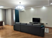 Satılır 3 otaqlı 120 m2 yeni tikili Elmlər Akademiyası m.