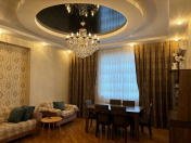 Satılır 3 otaqlı 143 m2 yeni tikili Memar Əcəmi m.