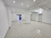 İcarəyə verilir 1 otaqlı 80 m2 obyekt 28 May m.