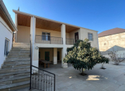 Satılır 7 otaqlı 240 m2 bağ evi Bilgəh