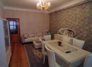 Satılır 3 otaqlı 80 m2 köhnə tikili Memar Əcəmi m.