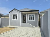 Satılır 4 otaqlı 100 m2 həyət evi Y.Ramana