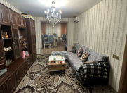 Satılır 3 otaqlı 70 m2 köhnə tikili Yasamal r.