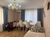 Satılır 2 otaqlı 67 m2 köhnə tikili Neftçilər metrosu