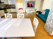 Satılır 3 otaqlı 90 m2 köhnə tikili Azadlıq prospekti m.