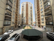 Satılır 5 otaqlı 212 m2 yeni tikili 8 mkr