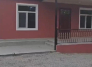 İcarəyə verilir 3 otaqlı 80 m2 həyət evi Oğuz