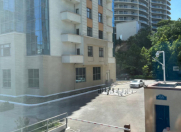 Satılır 2 otaqlı 35 m2 köhnə tikili Elmlər Akademiyası m.