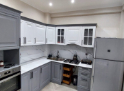 Satılır 2 otaqlı 75 m2 köhnə tikili Həzi Aslanov