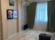 Satılır 4 otaqlı 100 m2 köhnə tikili Y.Günəşli