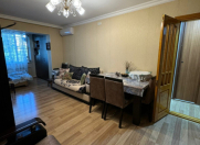 Satılır 1 otaqlı 20 m2 köhnə tikili Xalqlar Dostluğu m.