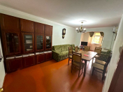 Satılır 3 otaqlı 80 m2 köhnə tikili Xalqlar Dostluğu m.