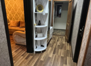 Satılır 2 otaqlı 50 m2 köhnə tikili Xalqlar Dostluğu m.