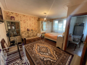 Satılır 1 otaqlı 35 m2 köhnə tikili Qara Qarayev m.