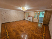 Satılır 3 otaqlı 110 m2 köhnə tikili Yasamal r.