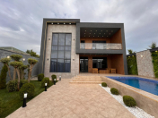 Satılır 5 otaqlı 250 m2 həyət evi Mərdəkan