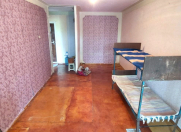 Satılır 1 otaqlı 40 m2 köhnə tikili Xalqlar Dostluğu m.